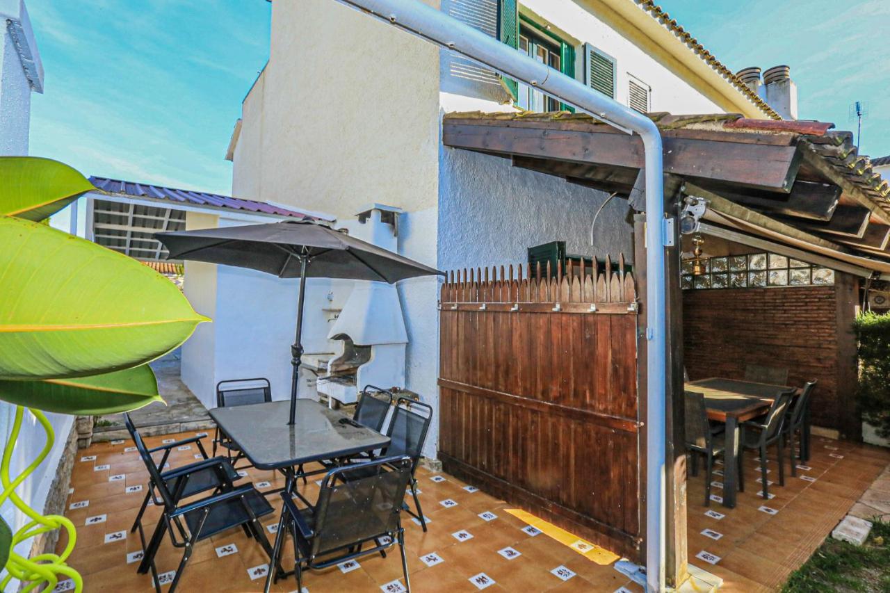 Villa Calderon De La Barca - Only Families Cambrils Exterior foto